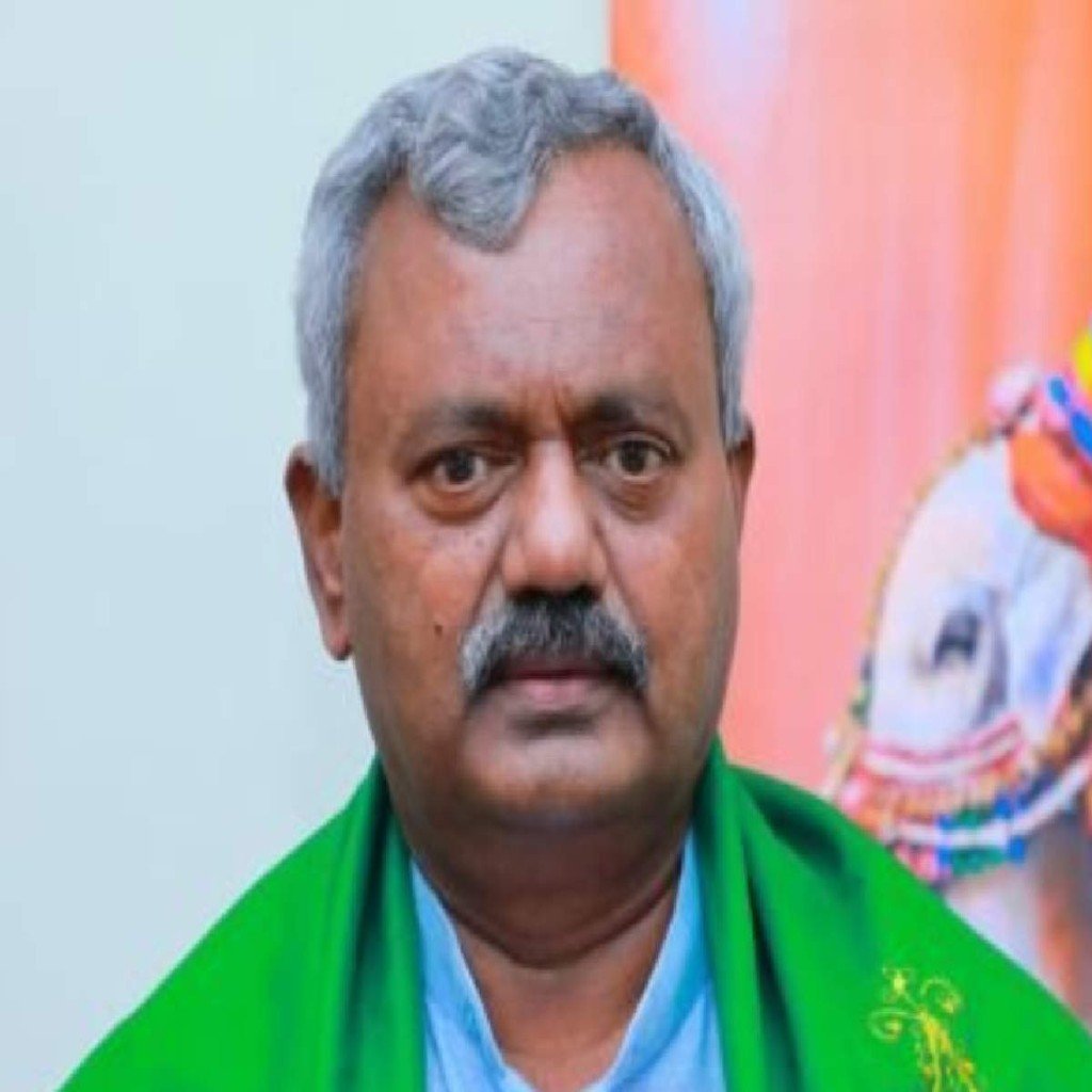 ಡಿಸಿಸಿ ಬ್ಯಾಂಕ್ ಗಳಲ್ಲಿ ಕೋಟಿ ಕೋಟಿ ಹಗರಣ: ರೈತರ ಸಾಲ ವಿತರಣೆಗಿಲ್ಲ ಹಣ!