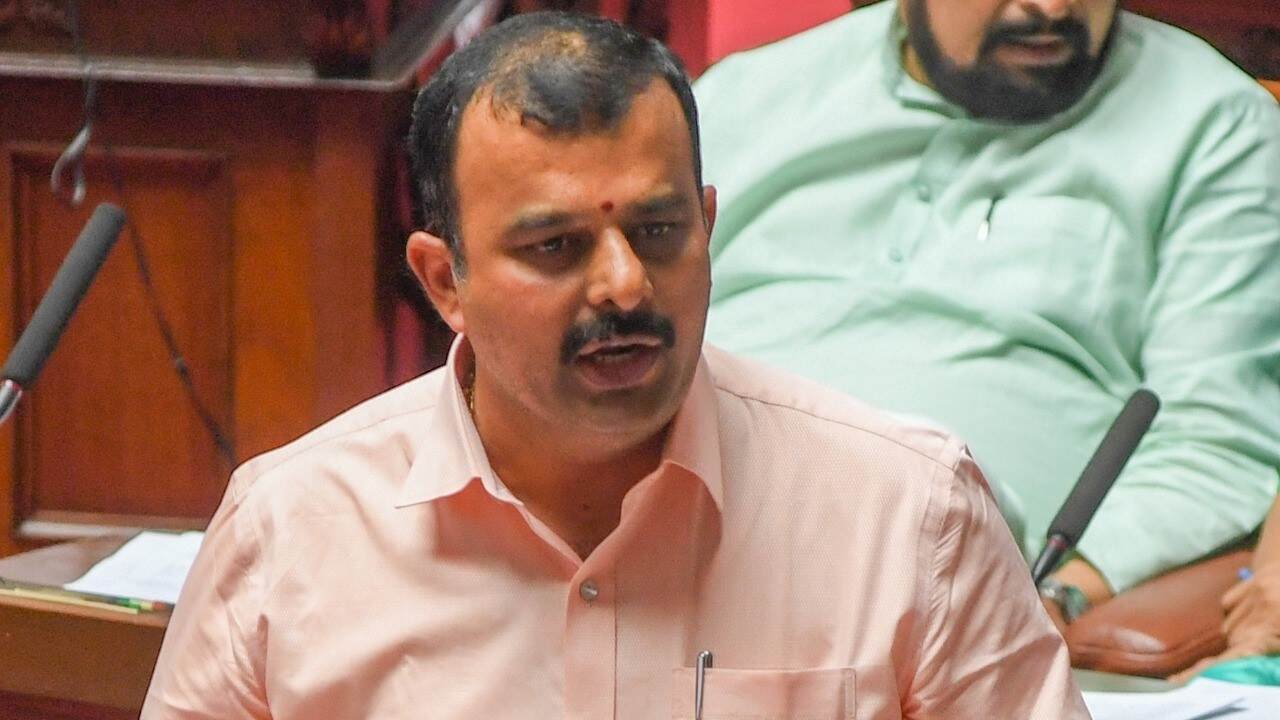 ವಿದ್ಯುತ್ ಖರೀದಿಯ 16,323 ಕೋಟಿ ಬಾಕಿ, 14,413 ಕೋಟಿ ಸಂಚಿತ ನಷ್ಟ; ಎಸ್ಕಾಂಗಳಿಂದ ರಾಜ್ಯ ಹಣಕಾಸಿಗೆ ಅಪಾಯ