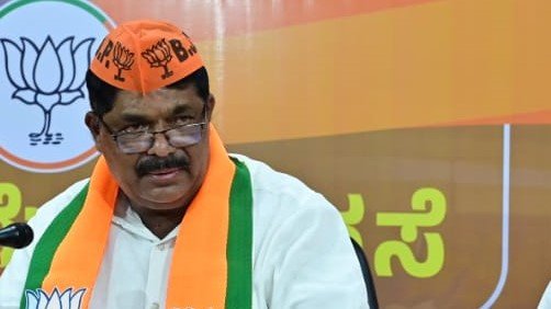 ಪದನ್ನೋತಿ ಜತೆಯಲ್ಲೇ ವರ್ಗಾವಣೆಗೆ 3 ಕೋಟಿ ಲಂಚದ ಆರೋಪ;ತರಾತುರಿಯಲ್ಲಿ ಆಯೋಗಕ್ಕೆ ಪಟ್ಟಿ ರವಾನೆ